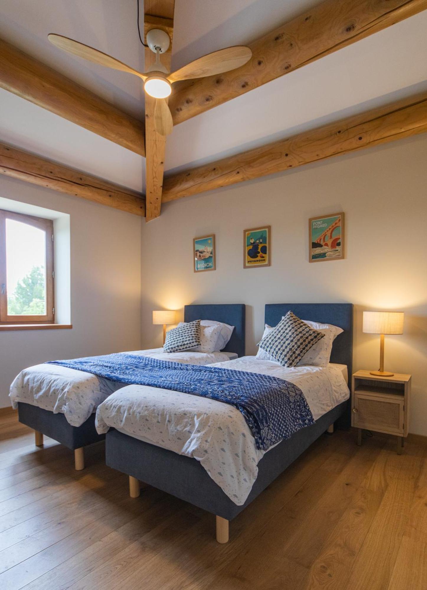 Les Yourtes De Provence Saint-Paulet-de-Caisson Quarto foto